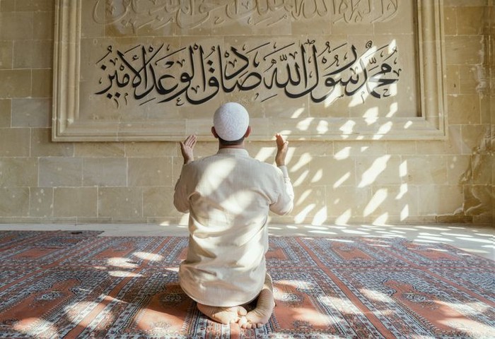 Cara Mengamalkan Sholawat Penarik Rezeki Paling Kuat, Rasakan Keajaibannya