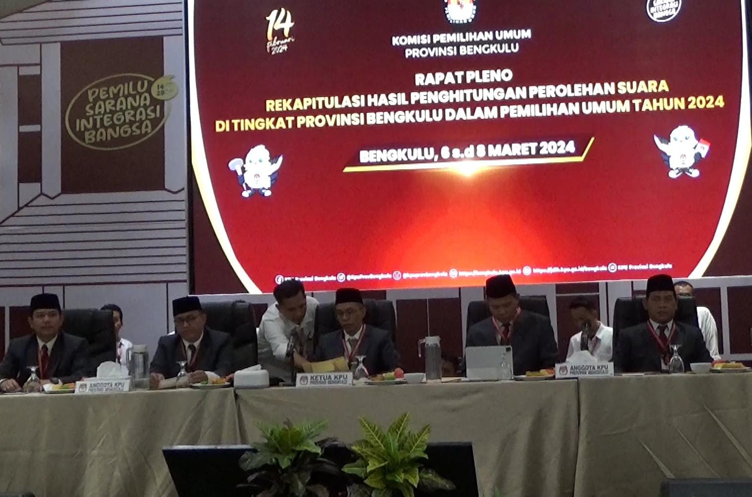 Hasil Pleno KPU Provinsi, Ini Perolehan Suara Seluruh Caleg DPRD Provinsi Dapil Kota Bengkulu