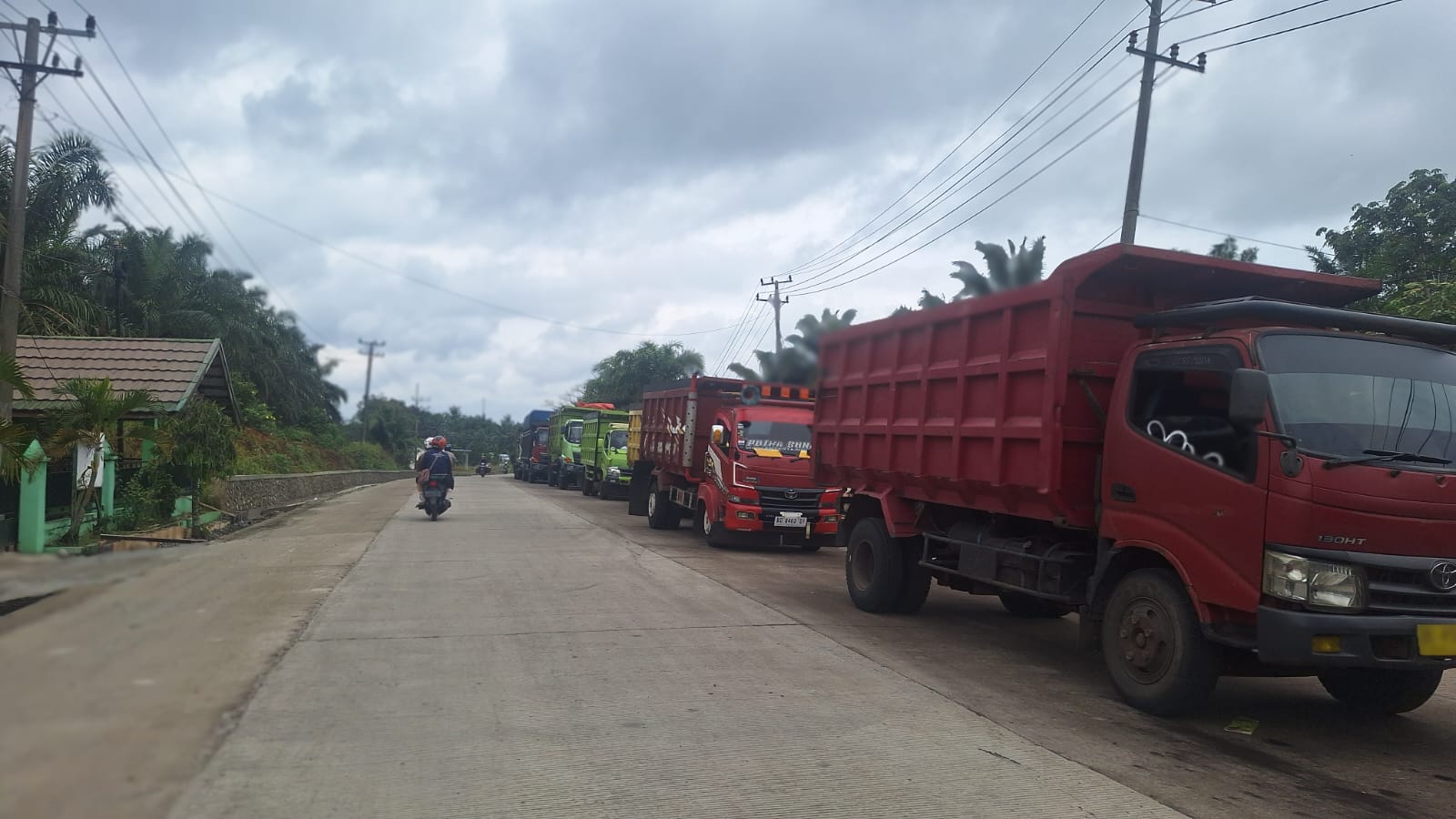 Jembatan Air Kotong Jebol, Jalan Raya Bengkulu-Lais Lumpuh Total 