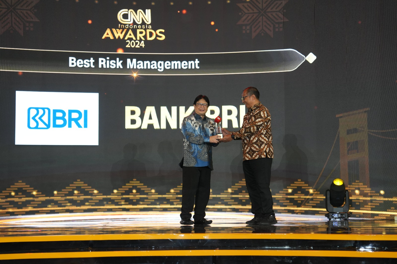 Komitmen Jaga Integritas Perbankan, BRI Raih Penghargaan Best Risk Management di CNN Indonesia Awards