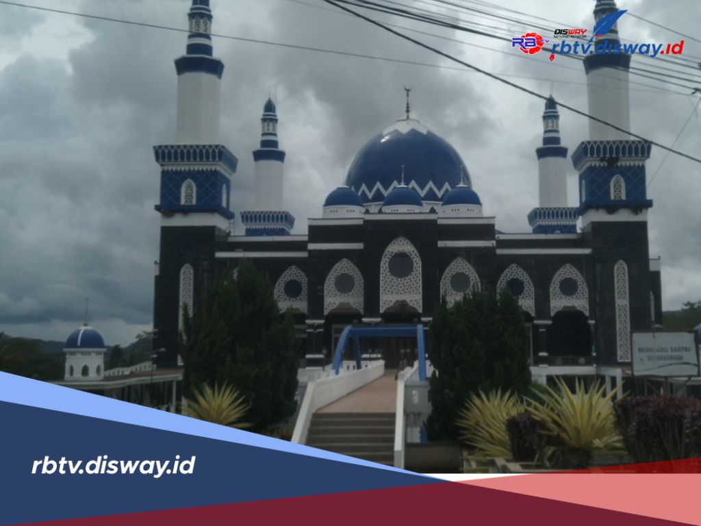 Idul Fitri 2025, Bupati Lebong Arahkan Pejabat Sholat Eid di Masjid Sultan Abdullah 