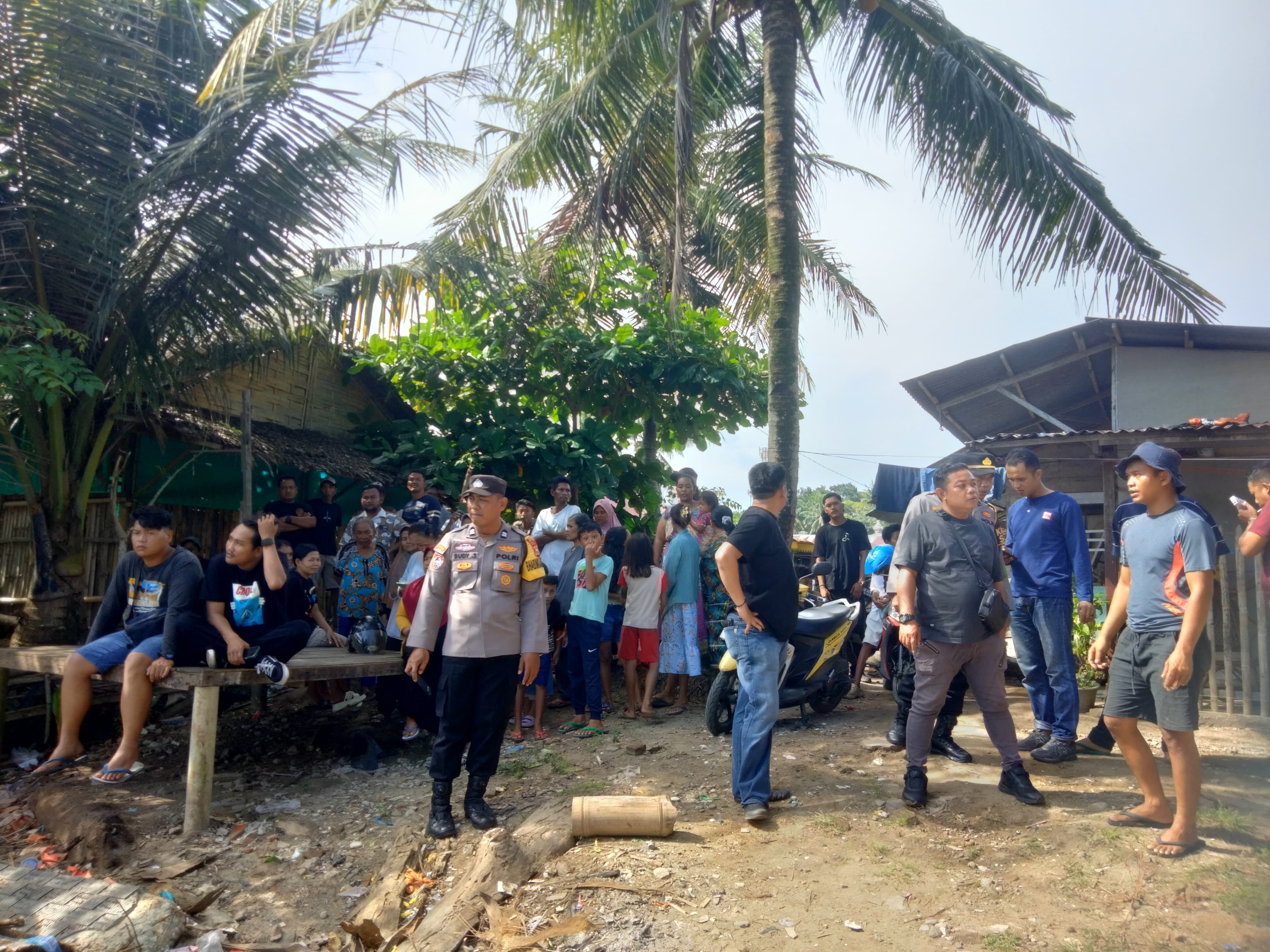 Heboh Penemuan Mayat di Dalam Karung di Muara Jenggalu 