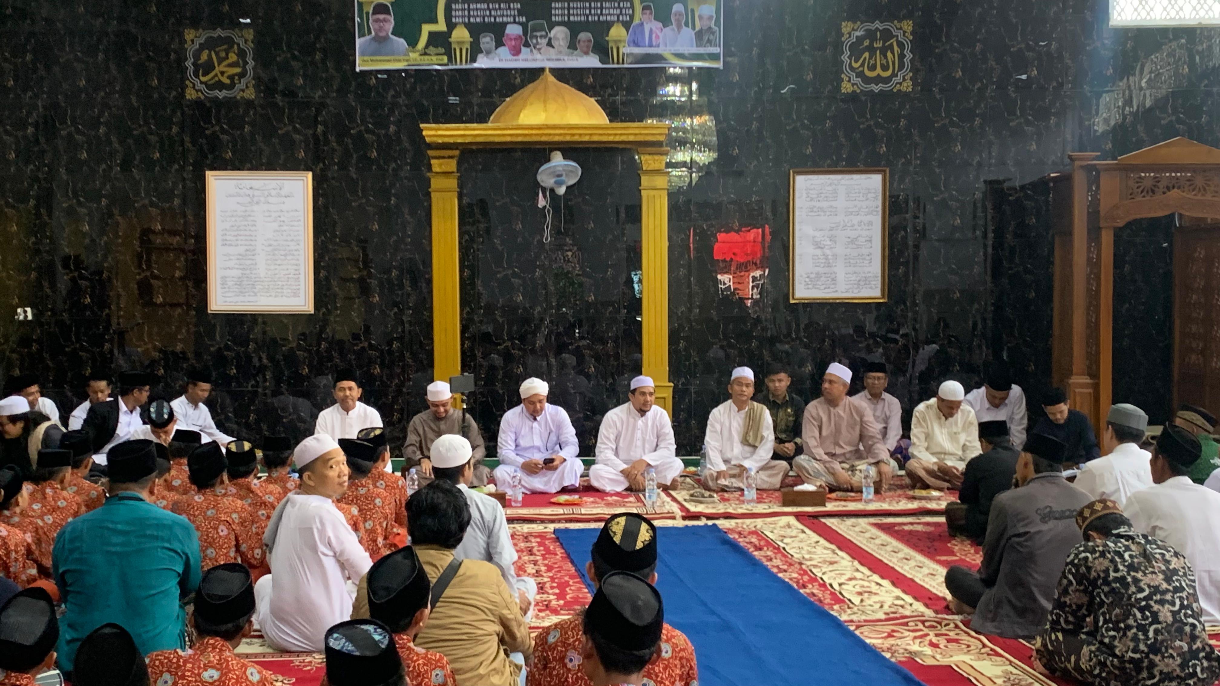 Pengajian dan Haul Akbar Ke-3 Para Masyayekh Dihadiri Ratusan Jemaah 