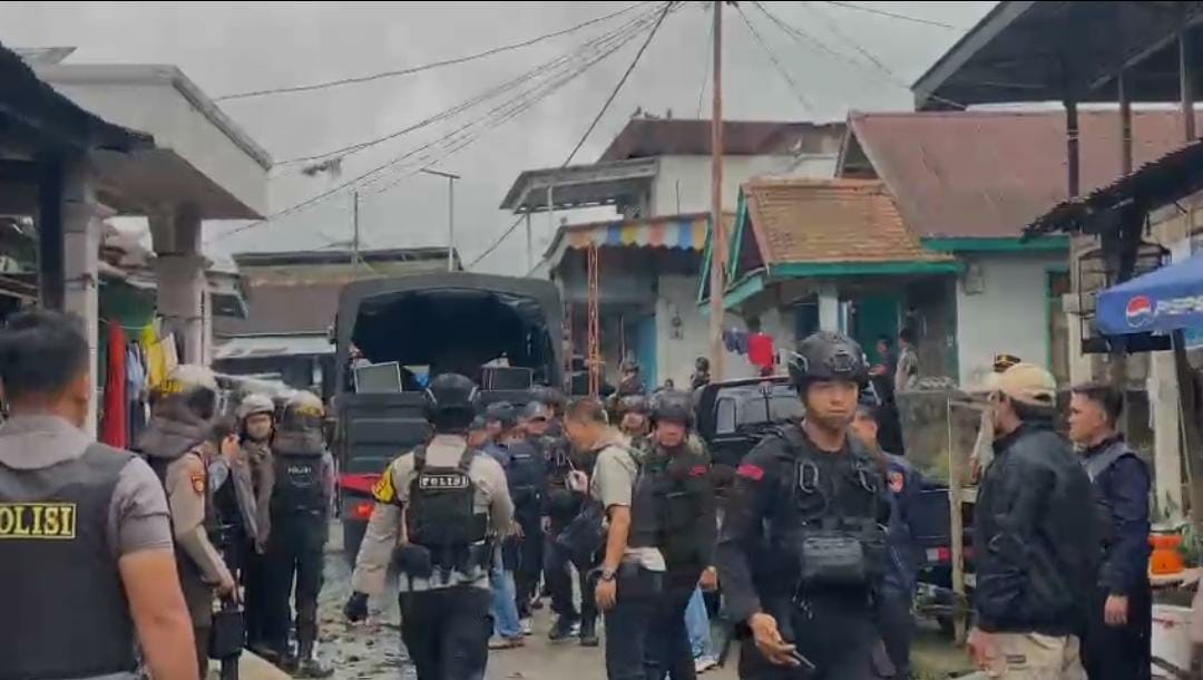 Penggerebekan 'Diduga Sarang Judi dan Narkoba' di Bengkulu, Polisi Amankan 10 Orang, 1 Diantaranya IRT