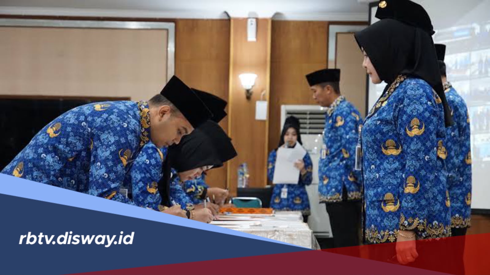 Guru PPPK Mau Jadi PNS? Ini Langkah yang Perlu Disiapkan