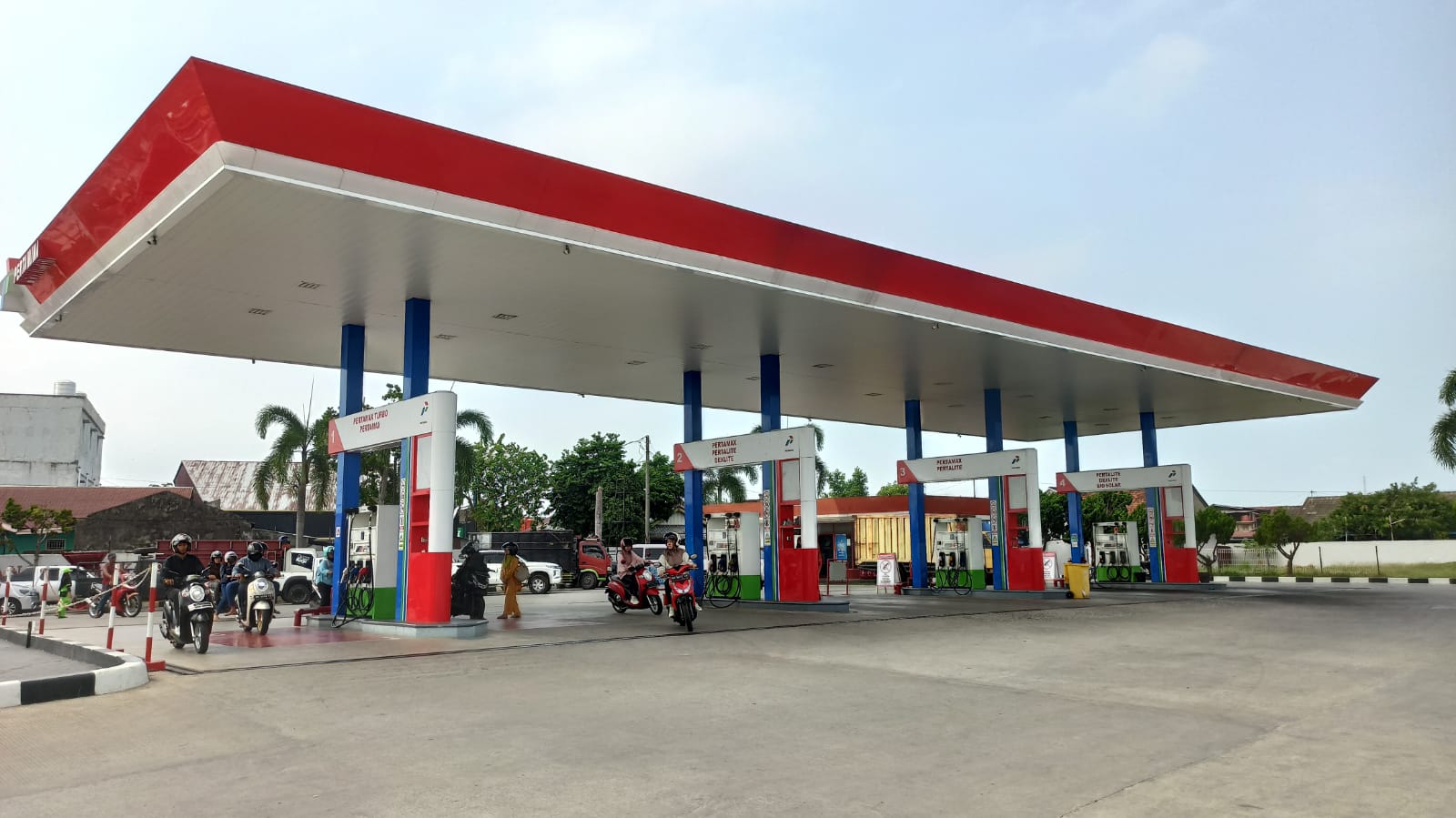 Pengunjung Tabut Membludak, SPBU Sempat Antre, Ini Kata Executive GM Pertamina Sumbagsel