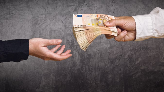 Debitur Shopee Wajib Tahu, Ini Etika Debt Collector Dalam Penagihan Utang