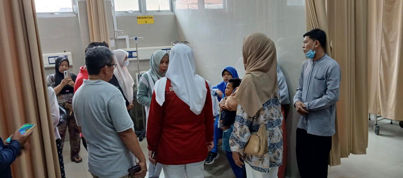 Usai Santap Menu MBG, 7 Murid SDN 59 Bengkulu Mengeluh Mual dan Pusing, Dibawa ke RSHD