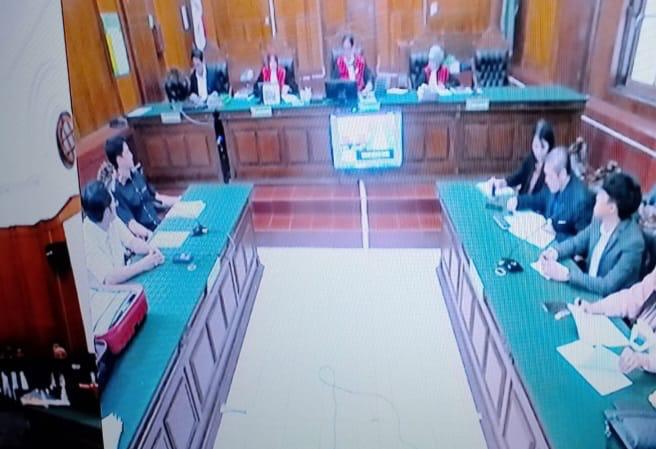 Nany Widjaja dan Dahlan Iskan Serahkan Bukti Tambahan