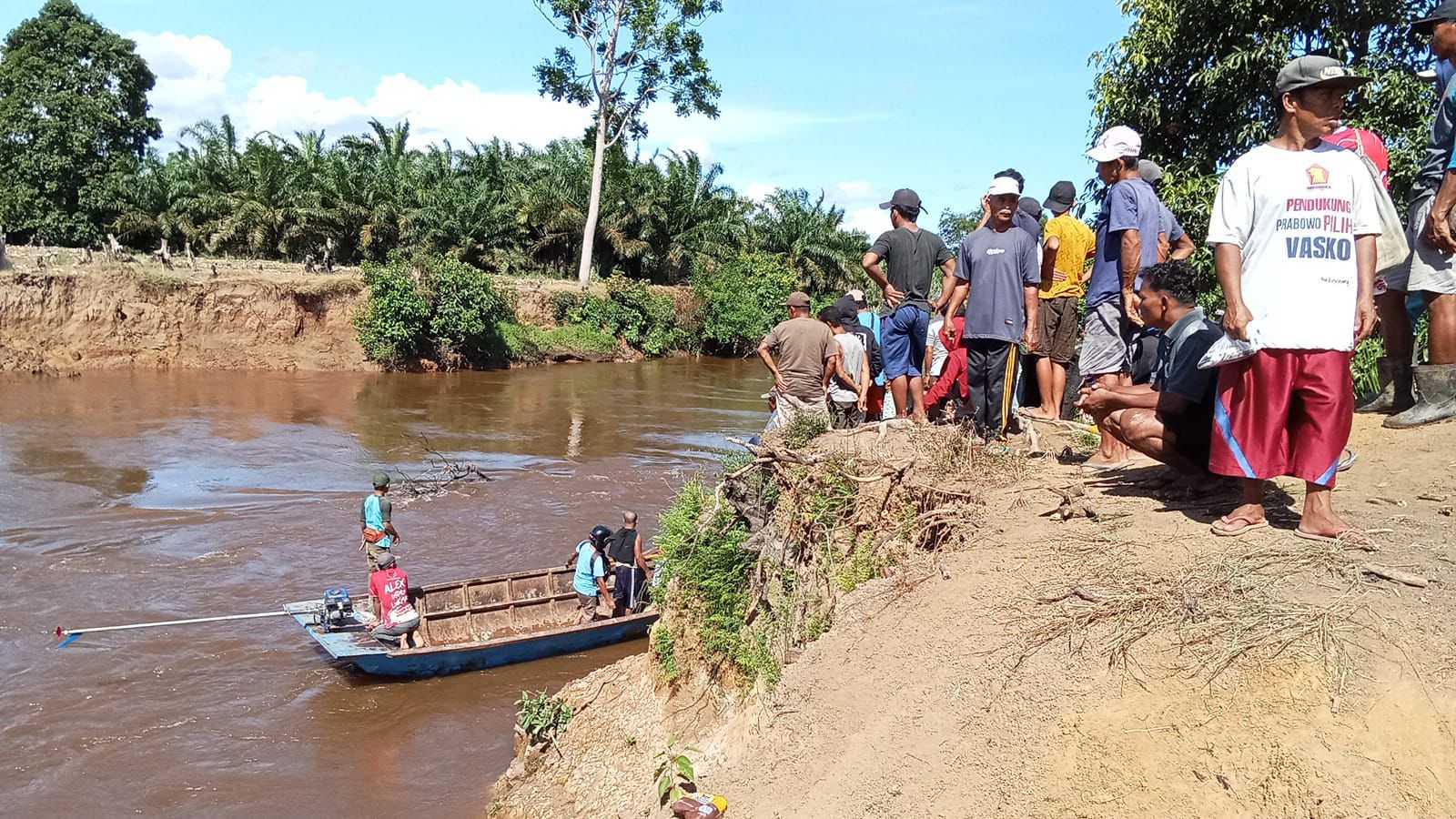  Karam Saat Ngelangsir Sawit, ASN Pemkab Mukomuko Hilang di Sungai Lunang Sumatera Barat