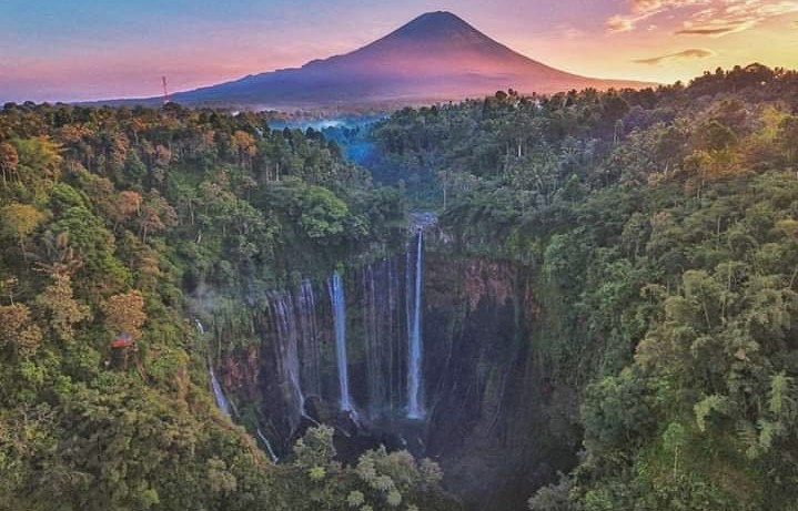 Nature's Masterpieces, Discovering Indonesia's Breathtaking Waterfalls