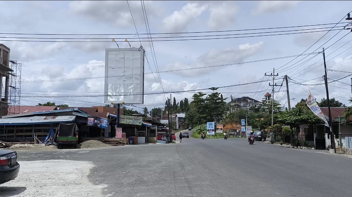 Lagi Dorong Motor Kehabisan Bensin, Warga Ratu Agung Dilempar Batu Hingga Patah Rahang dan Gigi