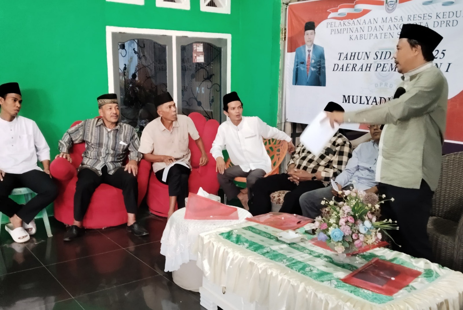 Warga Kelurahan Dusun Baru Minta Ini Saat Mulyadi Anggota DPRD Seluma Laksanakan Reses