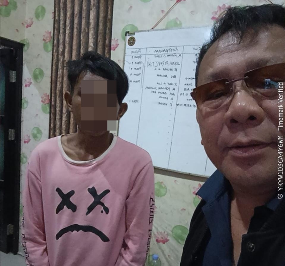 Ketua DPC Demokrat di Bengkulu Swafoto dengan Pelaku Spesialis Pencuri Burung