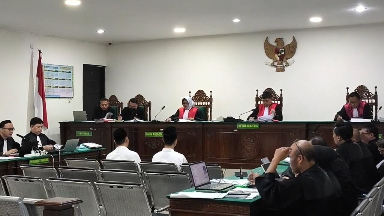 Pengakuan Bersalah Fikri Selaku Bupati Rejang Lebong Non Aktif dan Kadis PUPRPKP di Persidangan