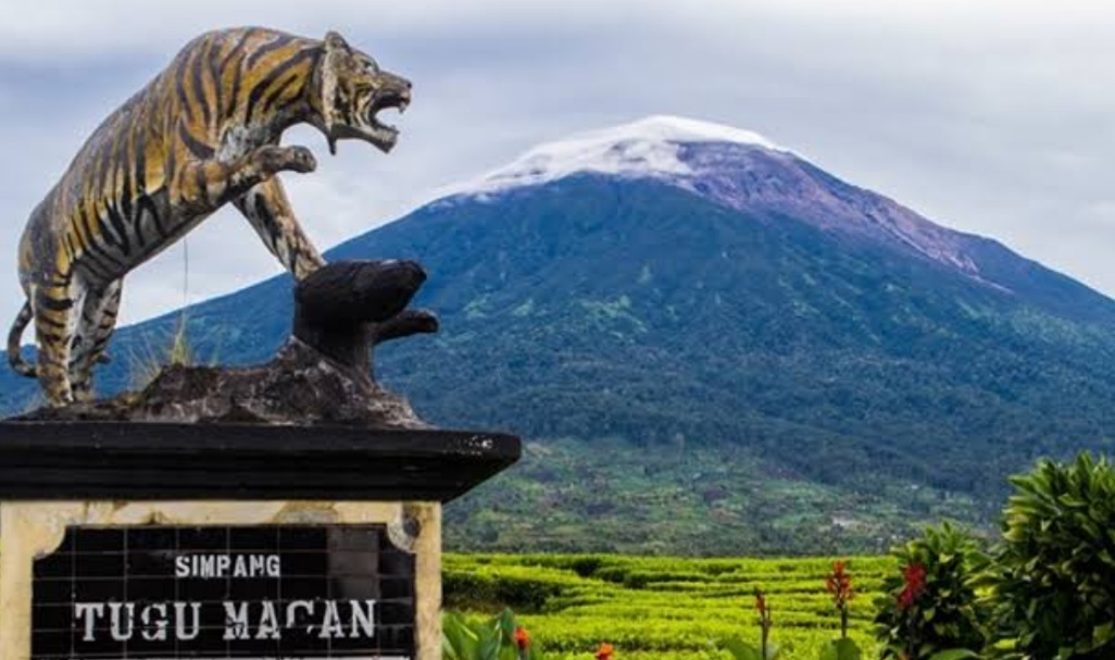 7 Mitos Seram Gunung Kerinci, Konon Katanya Dijaga Manusia Harimau