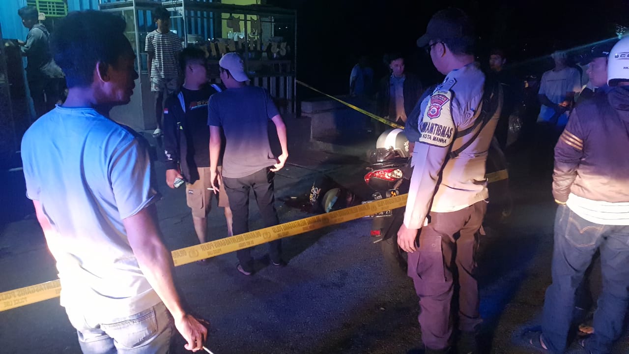 Heboh, Dua Mayat Tergeletak Pinggir Jalan Diduga Korban Perkelahian, TKP Simpang Rukis 