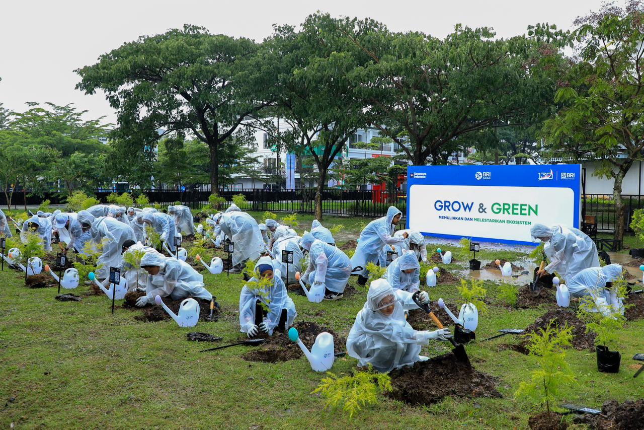 Perkuat Komitmen Keberlanjutan, BRI Gelar Aksi Tanam Pohon dan Ajak Masyarakat Peduli Lingkungan