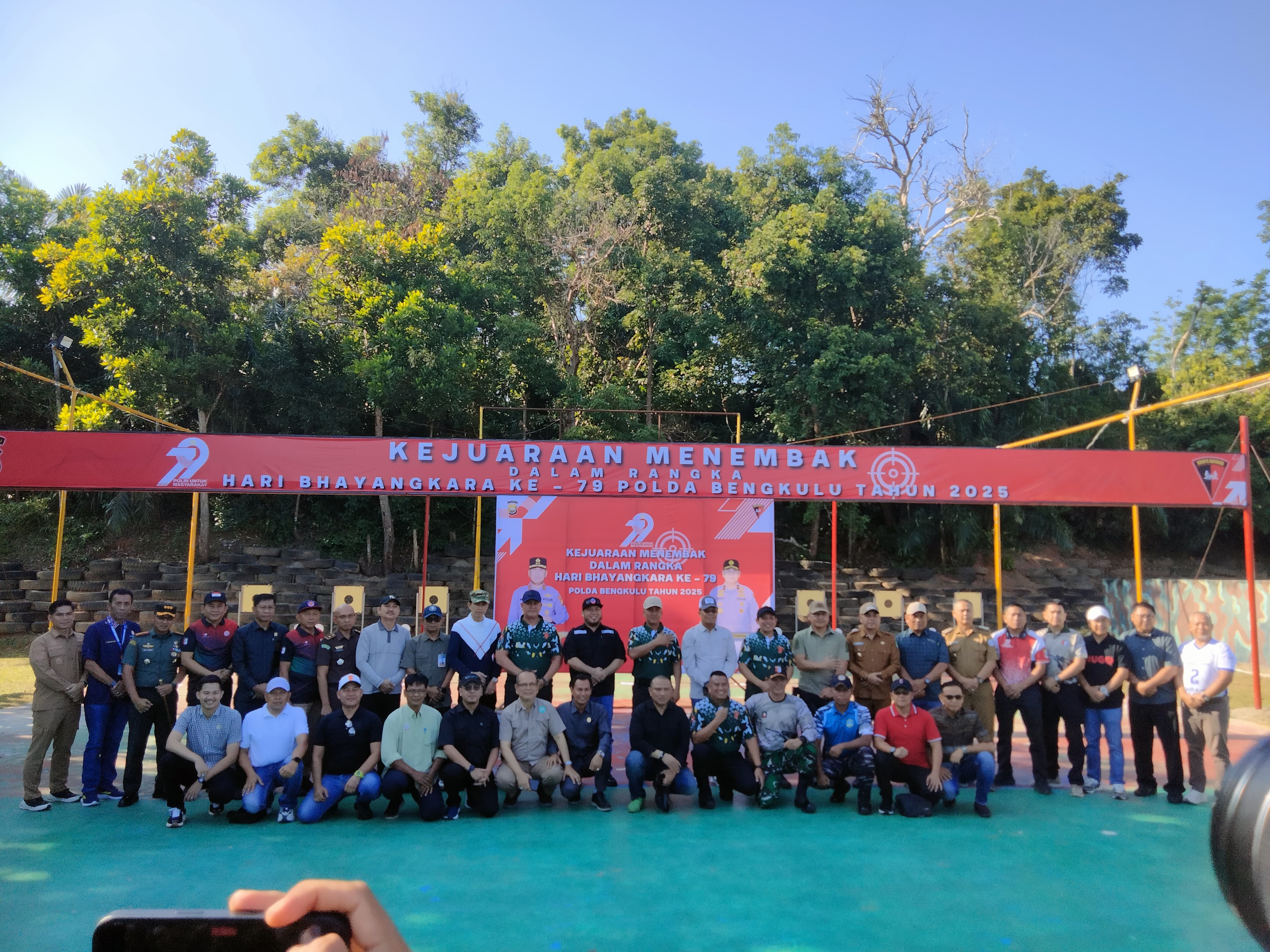 HUT Bhayangkara ke-79, Polda Bengkulu Gandeng Media Gelar Lomba Menembak