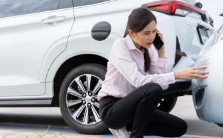 Harus Pandai, Begini Cara Mengajukan Klaim Asuransi Mobil pada Waktu yang Tepat