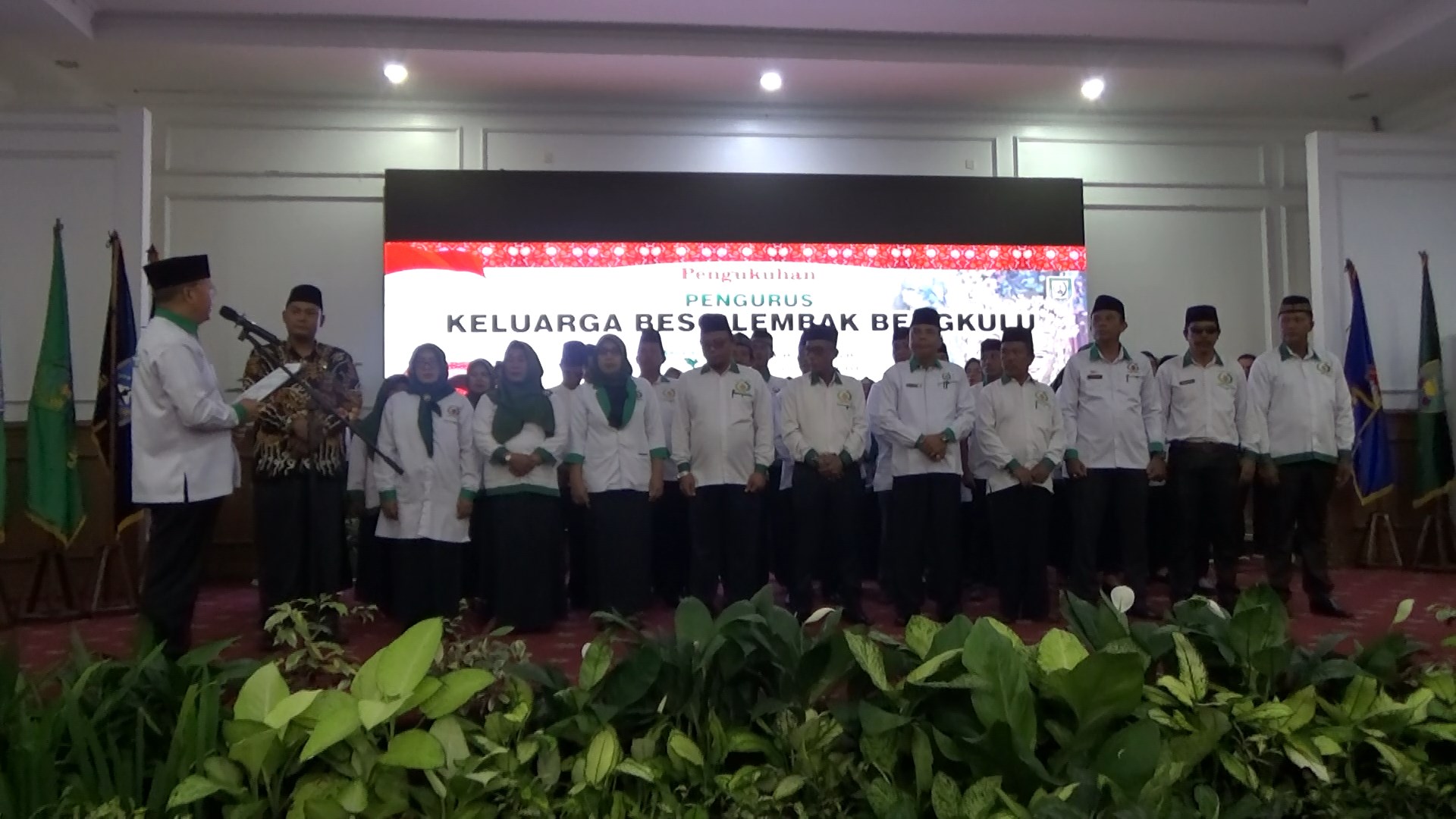 Pengukuhan Keluarga Beso Lembak, Jaga Keharmonisan dan Sinergi Membangun Daerah