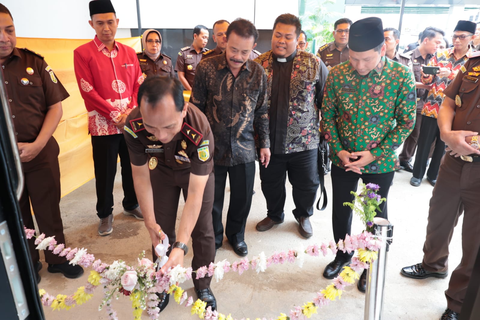 Kajati Bengkulu Resmikan Masjid dan PDOEL yang Dibangun Berdekatan