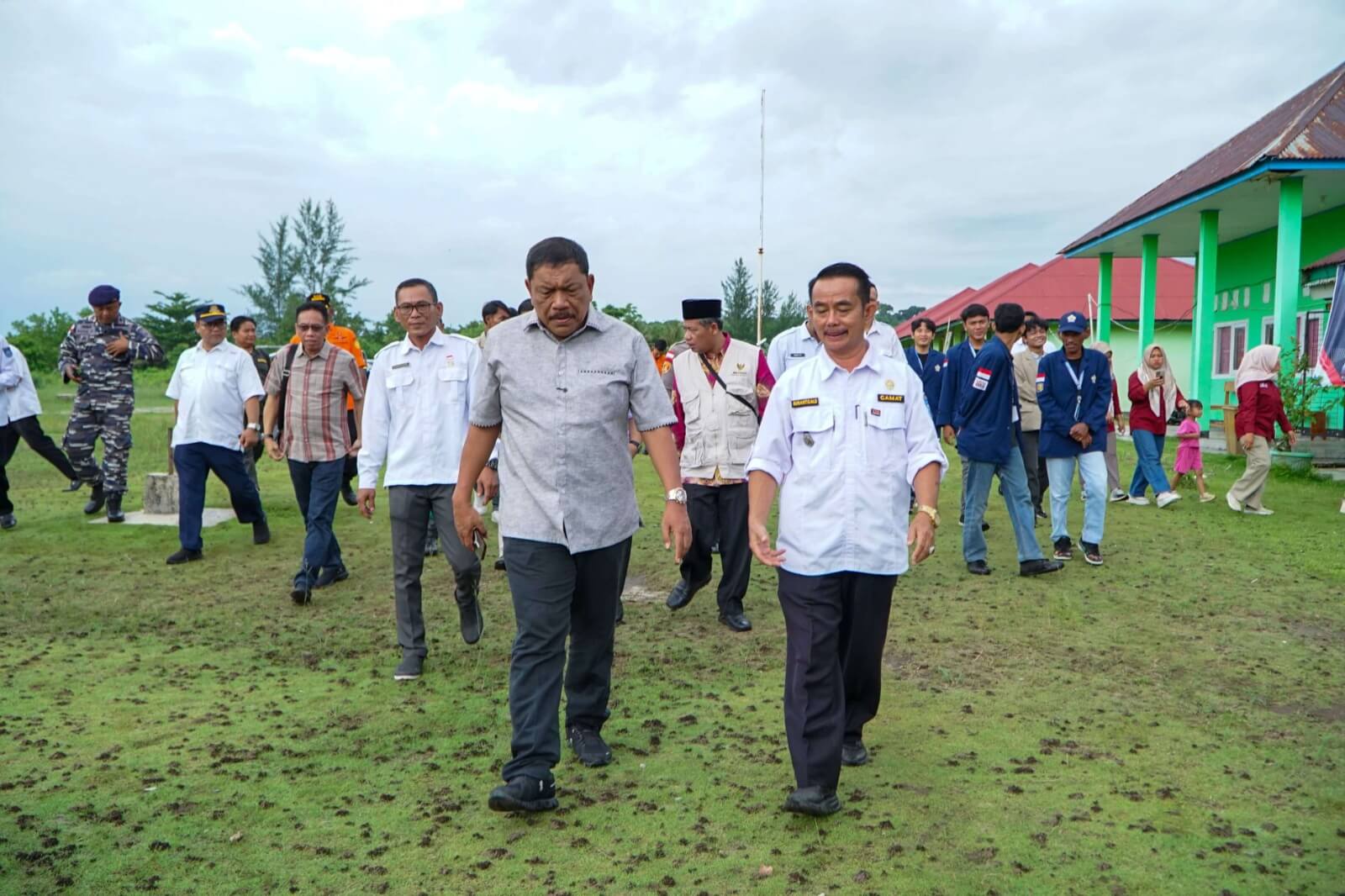 Wagub Mian Tinjau Kondisi SMAN 6 Enggano, Kepsek: Sekolah Cuma Punya 4 Guru ASN
