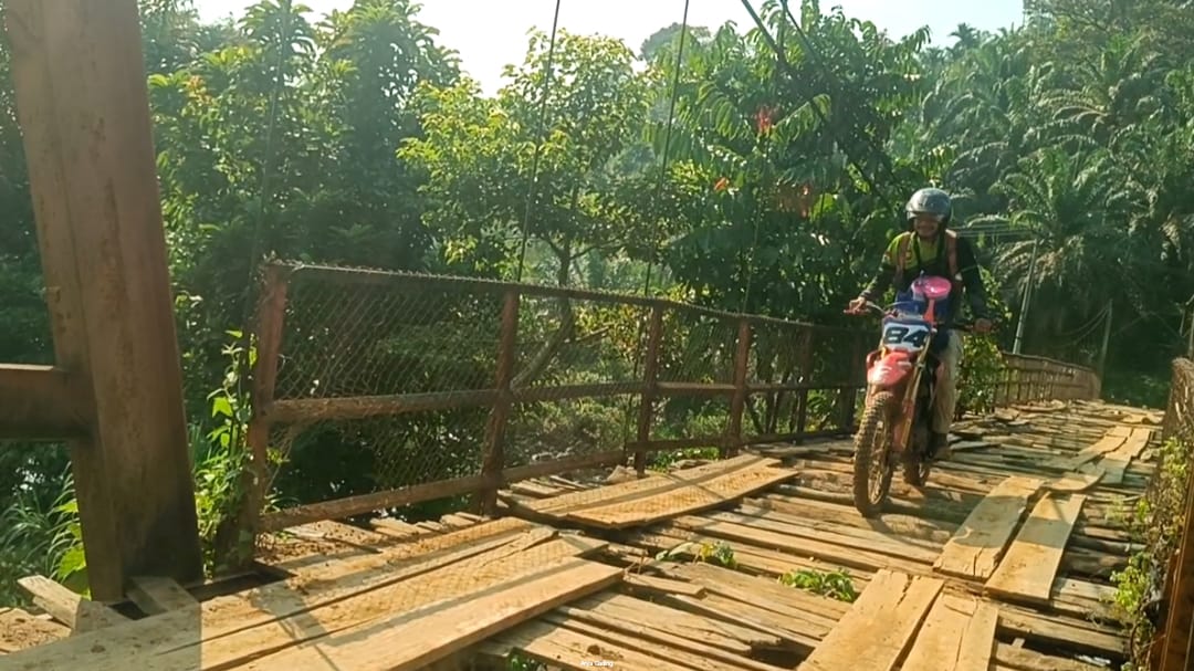 Jembatan Gantung Rusak, Kades Sinar Pagi di Seluma Usulkan Masuk Program Jembatan Garuda 