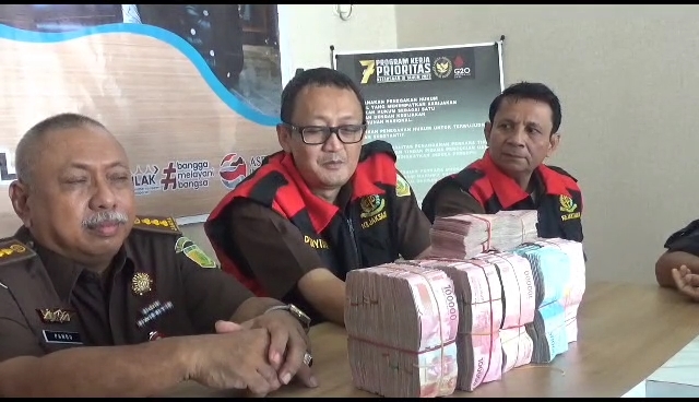 Dugaan Korupsi Proyek Asrama Haji Bengkulu, Penyidik Sita Uang Rp 75 Juta 