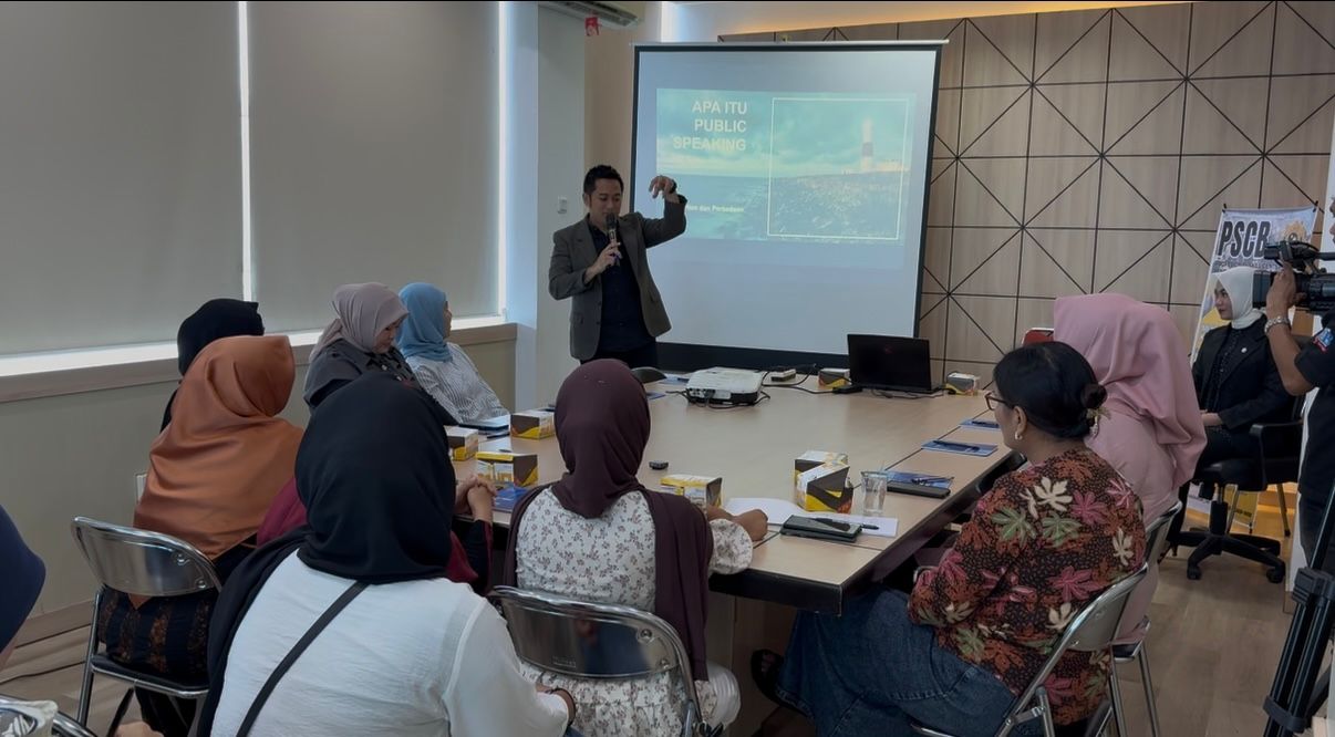 Pelatihan Public Speaking 1 Hari Bersama RBTV, Puluhan Peserta Dibekali Teknik Berbicara di Depan Umum