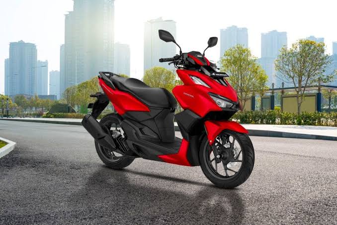 Semakin Menarik Pembeli, Ini Spesifikasi dan Tabel Simulasi Kredit Honda Vario 160 2024