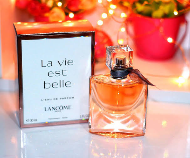 Baunya Menggoda, Ini 15 Rekomendasi Merek Parfum Wanita Paling Populer, Dijamin Tahan Lama
