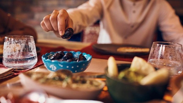 Jadwal Buka Puasa Hari Ini di Lampung, Senin 23 Februari 2026