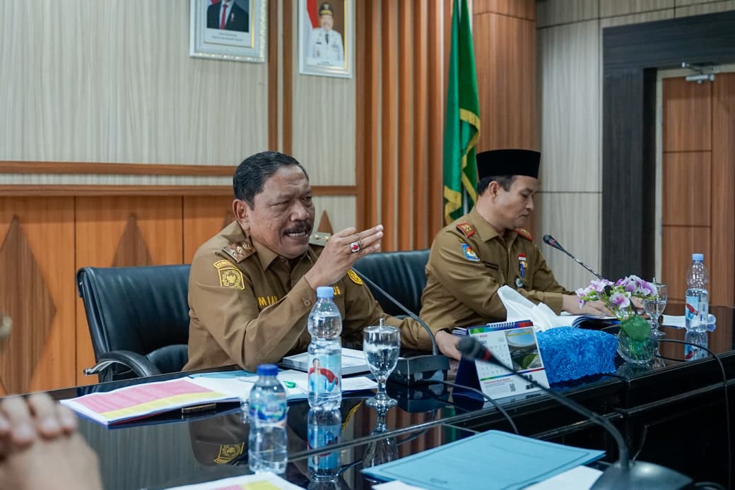 Rapat TEPRA Triwulan III 2025, Wagub Mian Optimis Anggaran Terserap Optimal 