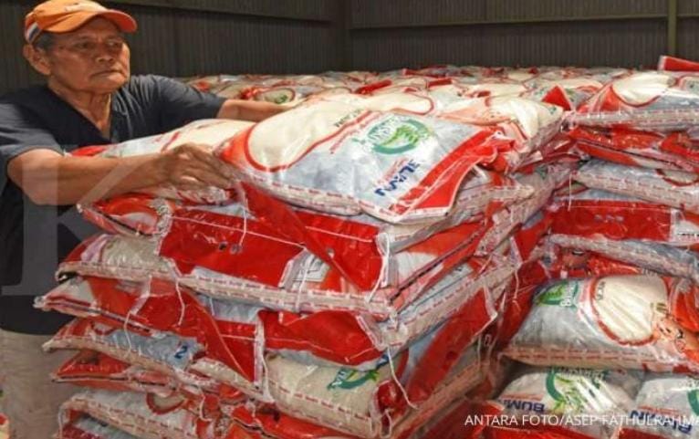 THR Beras, 210.000 Ton Beras Hari Ini Dicurahkan Buat Warga Miskin