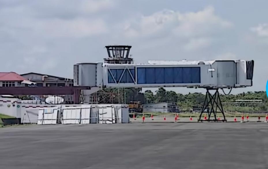 Untuk Pertama Kali, Bandara Fatmawati Memiliki Garbarata