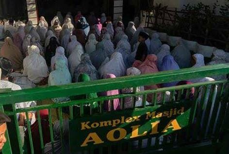 Jemaah Masjid Aolia Gunung Kidul Rayakan Lebaran Idul Fitri 5 Hari Lebih Cepat, Kok Bisa?