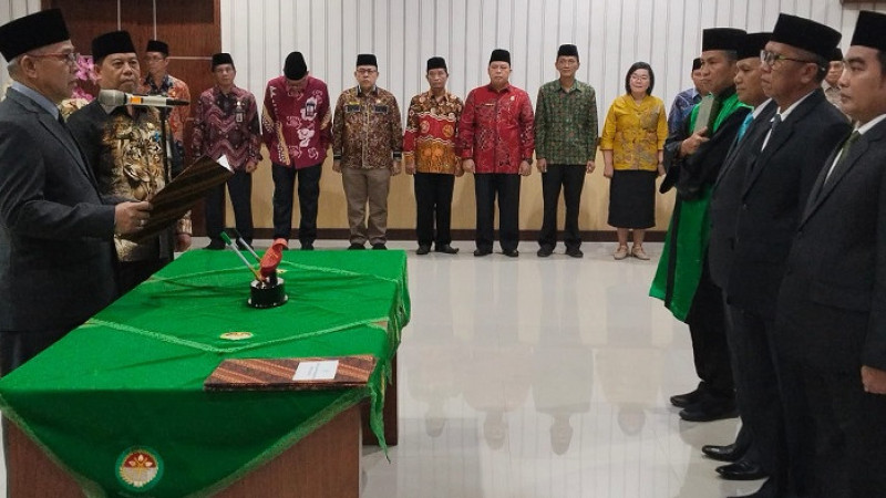 Mutasi Pejabat Kanwil Kemenag, Dr. H. Nopian Gustari Dilantik Menjadi Kepala Kemenag Kota Bengkulu