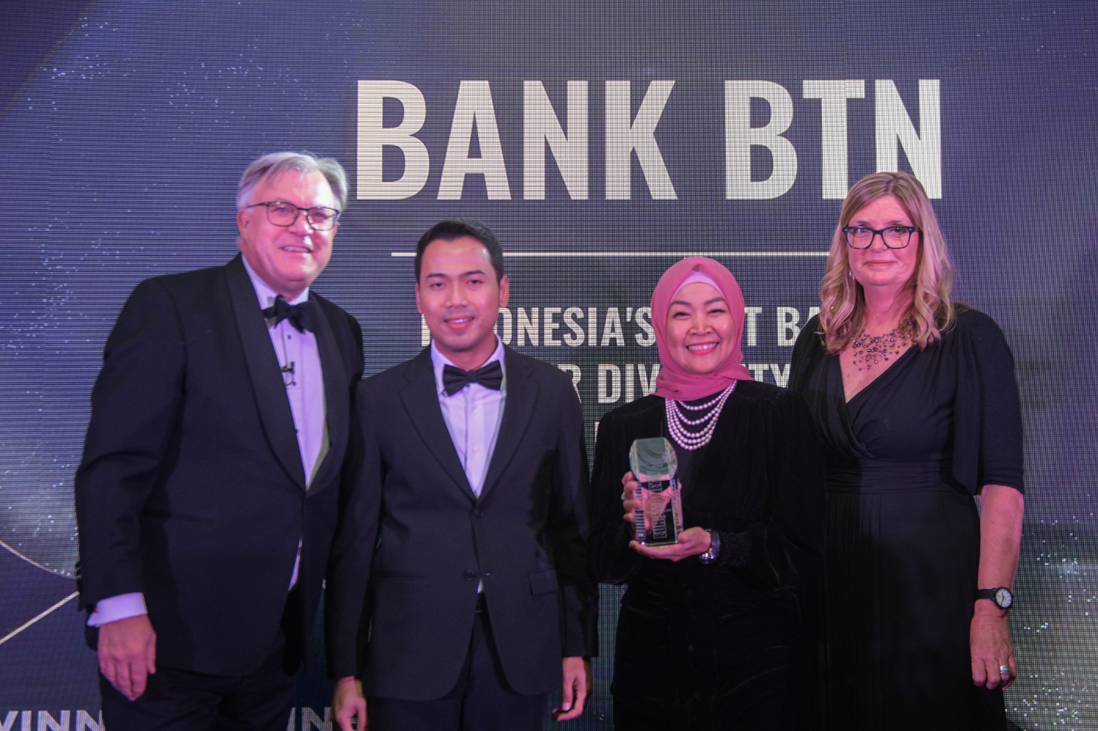 Mewakili Indonesia, BTN Raih Penghargaan Euromoney Awards For Exellence 2024 di London