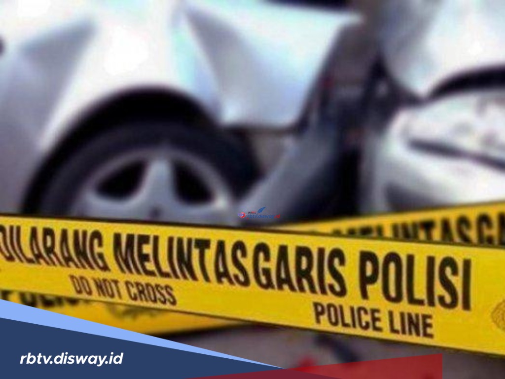 Heboh, Sedan Mewah Dikepung dan Diamuk Massa, Ternyata Ini Penyebabnya