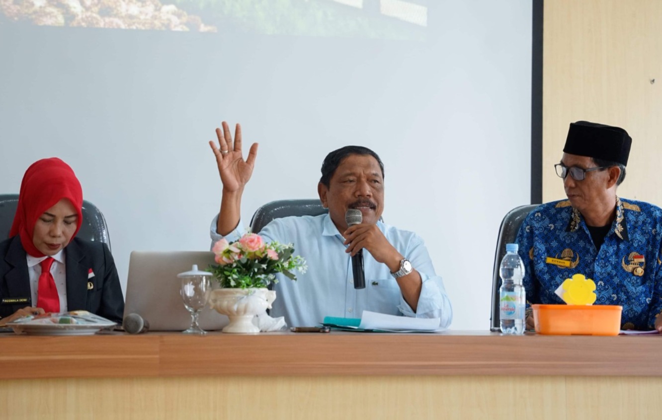 Pemprov Bengkulu Instruksikan Perusahaan Patuhi Harga TBS Kelapa Sawit Rp 3.330/Kg Periode November 2025