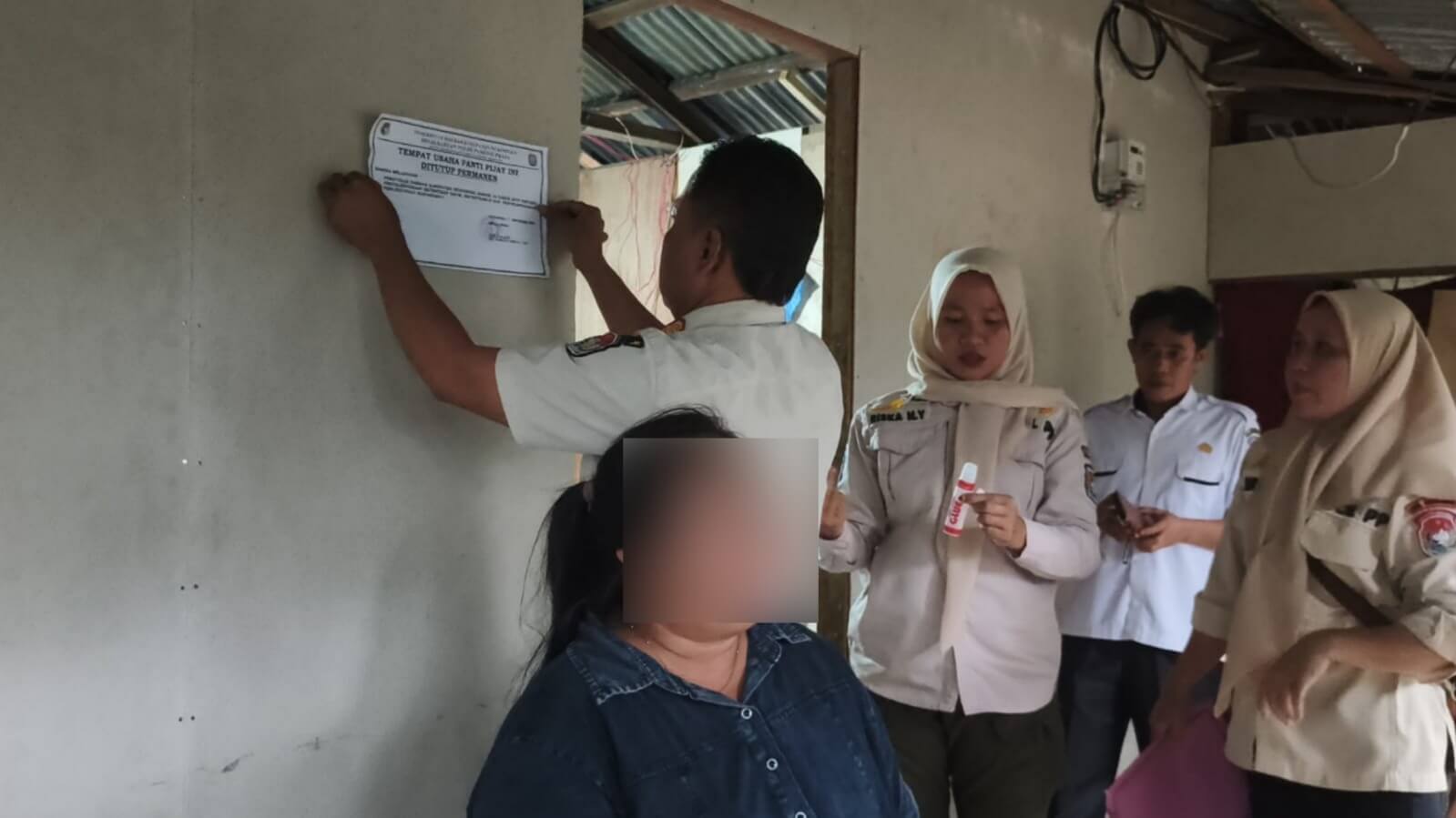 Satpol PP Mukomuko Tutup Panti Pijat Tak Berizin di Kecamatan XIV Koto
