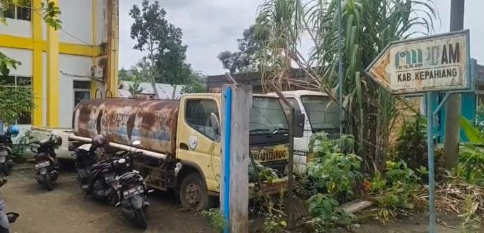 Ciri-ciri Terduga Pelaku Pembakar Mobil Direktur PDAM Kepahiang Tergambar, Opini dan Spekulasi Liar Berkembang