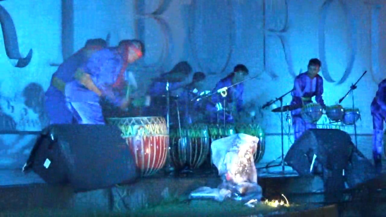 Hentakan Pukulan Dhol Meriahkan Malam Tabuh Dhol Bengkulu