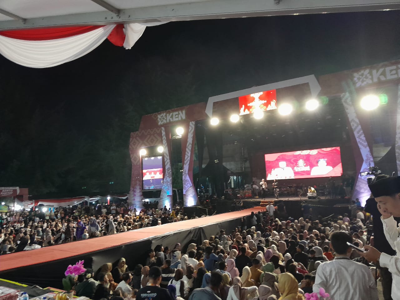 Malam Puncak Festival Tabut, Sport Center Bengkulu Jadi Lautan Manusia, Saksikan Live di RBTV
