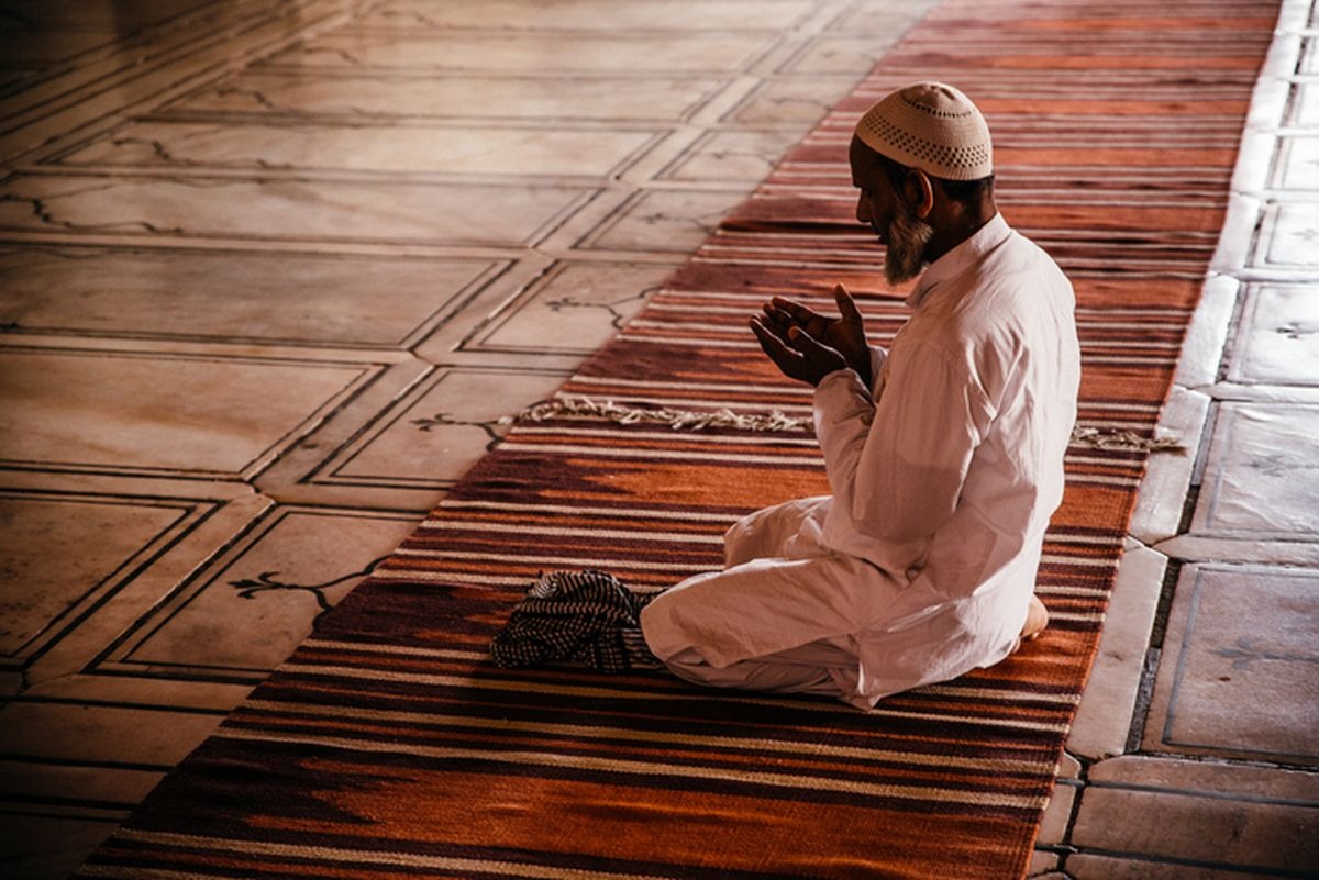 Ini 5 Waktu yang Disunahkan untuk Membaca Sholawat Nabi, Termasuk Sebelum Memanjatkan Doa