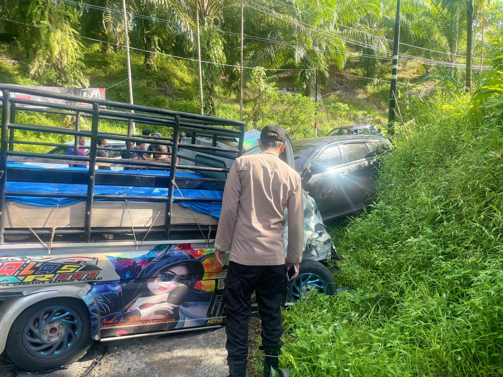 Warga Jawa Barat dan Lampung Kecelakaan di Seluma, Tabrakan Mobil 