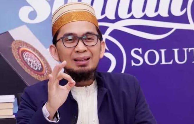 Capek Kerja Namun Rezeki Tetap saja Sempit, Mungkin Ini Penyebabnya Kata Ustadz Adi Hidayat