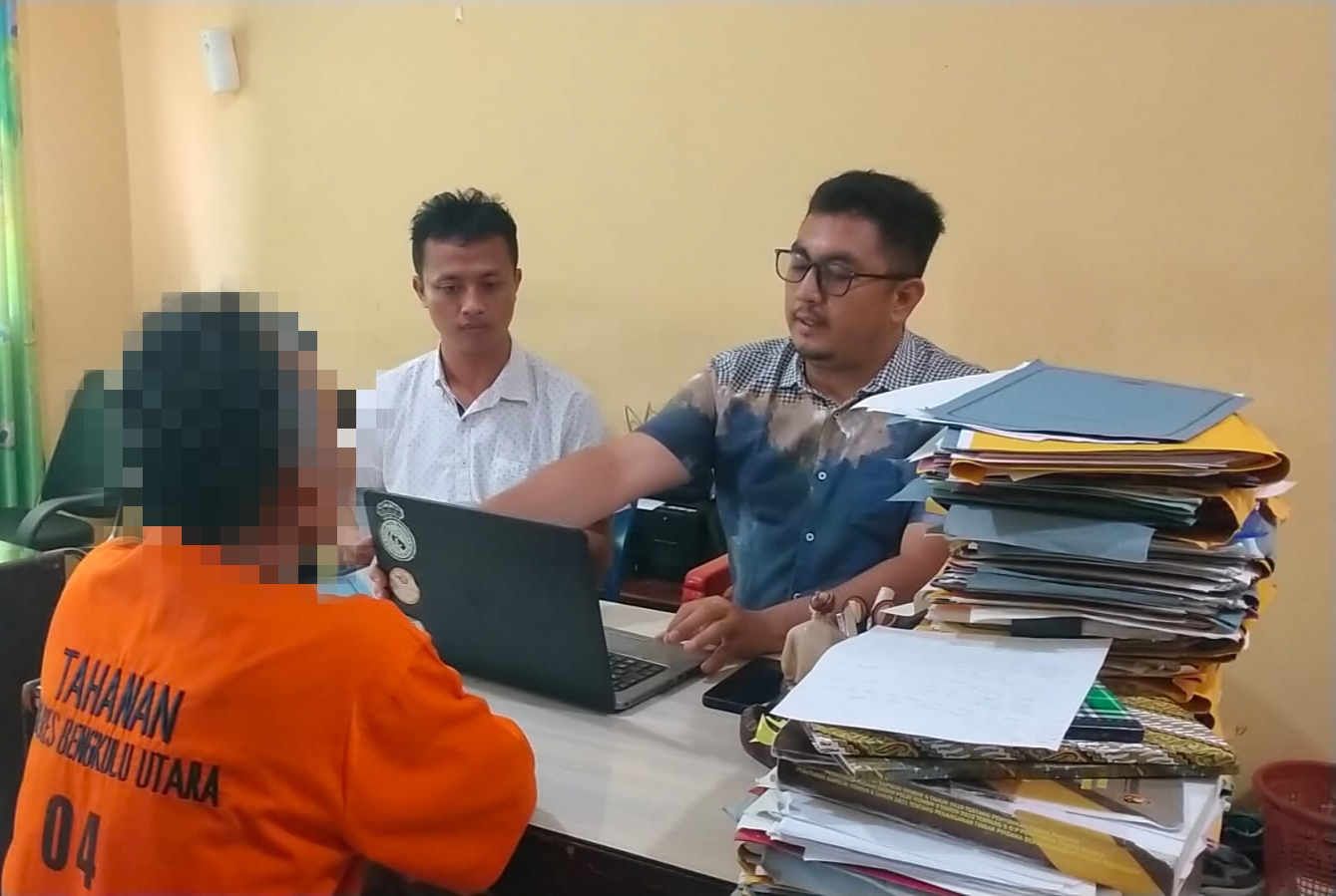 Oknum Guru Pelaku Cabul Murid Sendiri Dalam Kelas Diamankan Polisi