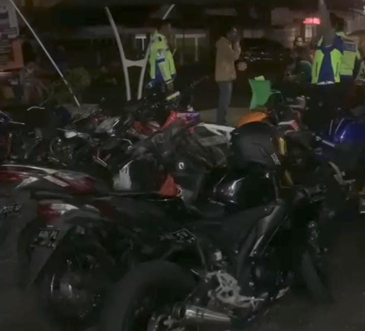 Bandel, 25 Unit Sepeda Motor Dikerangkeng Jupi Sembilan